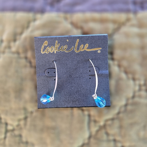 Lot of Eleven Pieces Cookie Lee  Jewelry Collection NEW with Tags Earrings - Picture 7 of 12